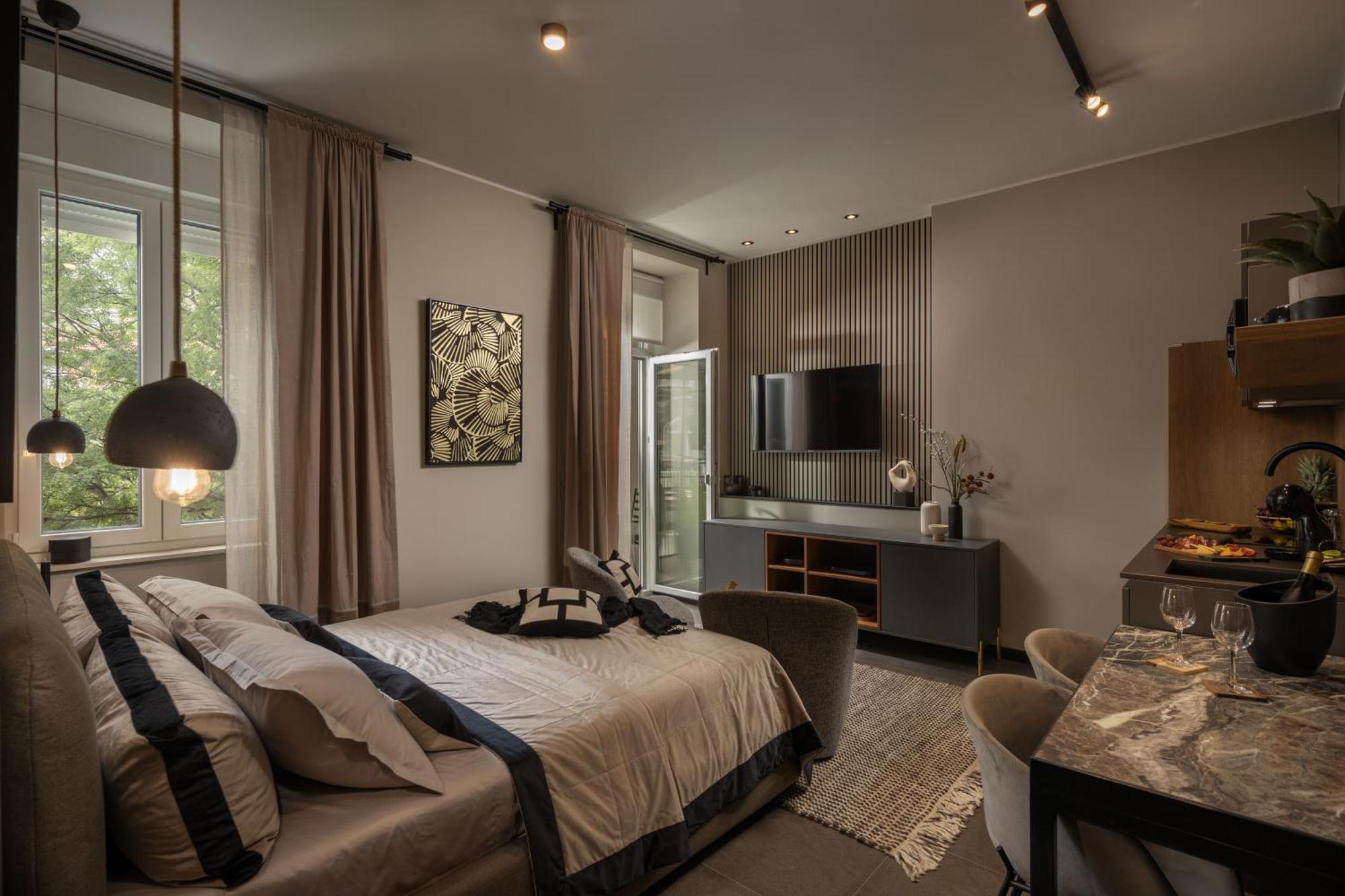 Nautilus Luxury Apartments 2 غييكا المظهر الخارجي الصورة